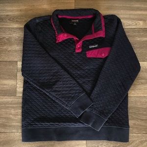 Patagonia Women's Sweater - Navy and Magenta